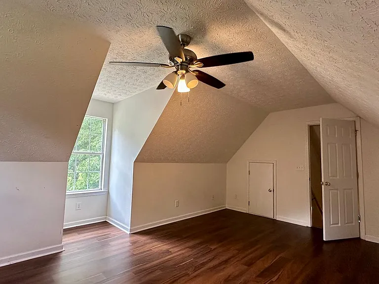 250A Dillion Dr — Photo 14