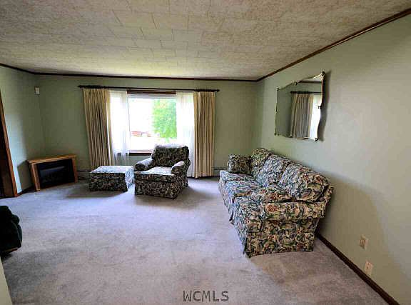 5th image of 11 Byrne Ave