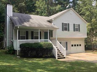 175 Country Cottage Cir, Carrollton, GA 30116