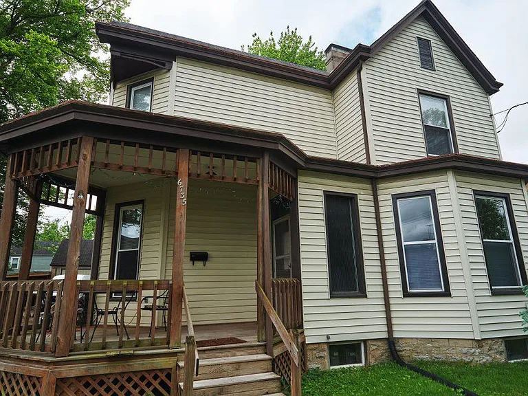 6735 Cambridge Ave #1 — Photo 4