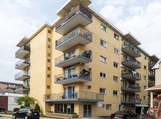 320 Circle Ave APT 102, Forest Park, IL 60130