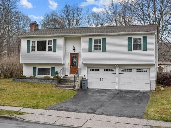 2 Newbury Street, Monroe, NY 10950