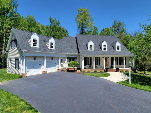 12319 Fawn River Way, Ellicott City, MD 21042