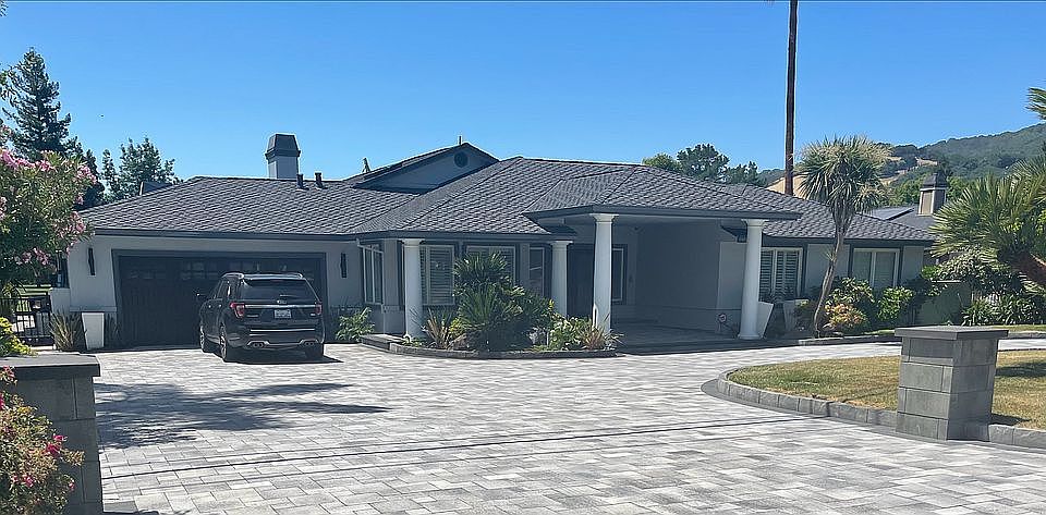 1st image of 30 Country Club Dr
