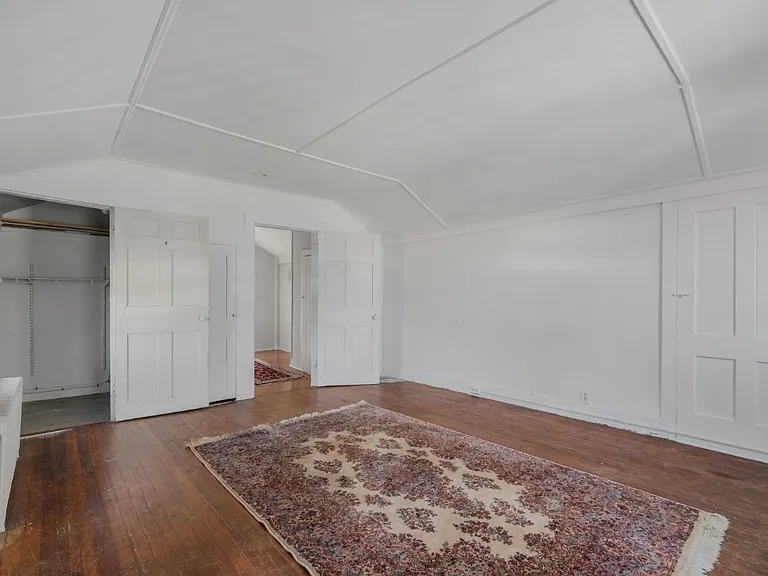 22 W High St #2 — Photo 13