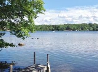 51 7th St, Brimfield, MA 01010
