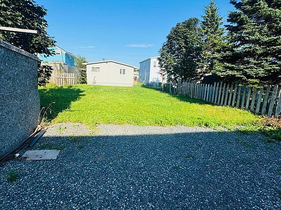2nd image of 268 Lingan Rd #266