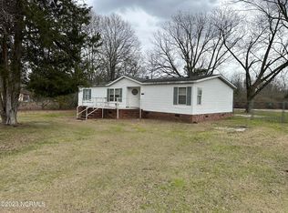 19101 Blakely Rd, Laurinburg, NC 28352