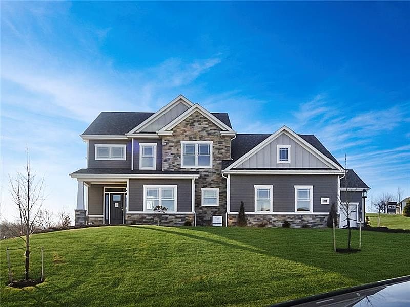 1st image of 105 Miller Dr