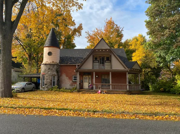 520 S Washington St, Constantine, MI 49042