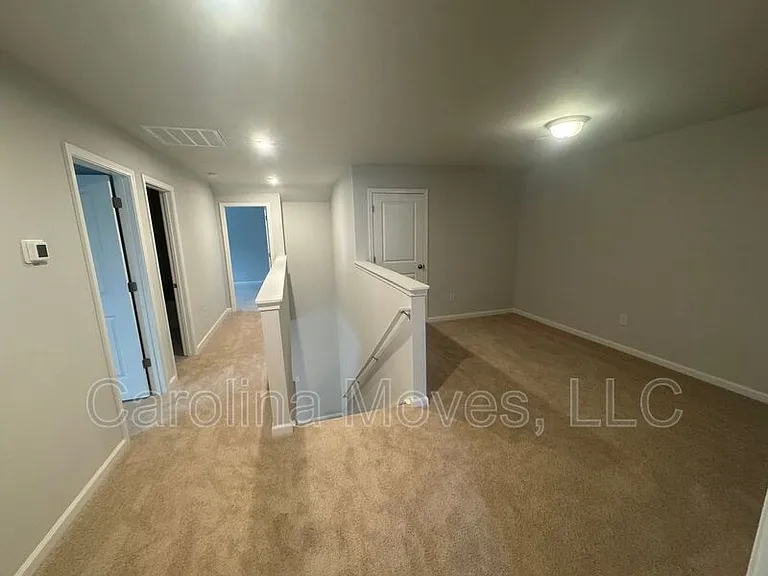 409 Mariene Dr — Photo 18