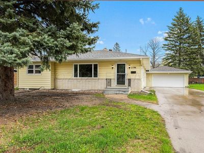 2106 8th St S, Moorhead, MN, 56560