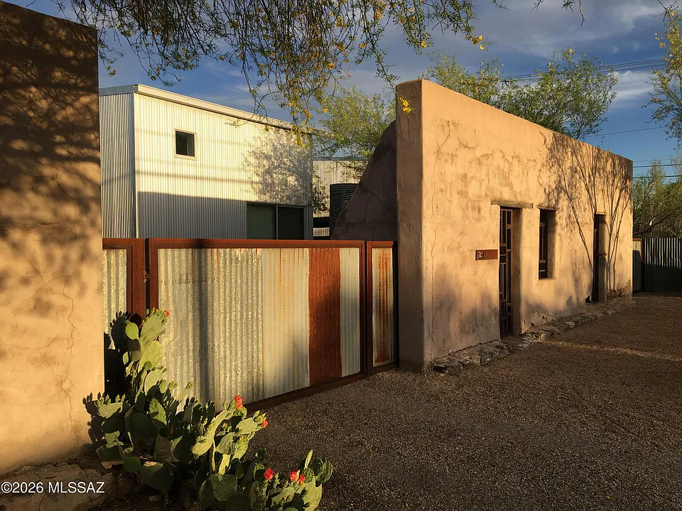 741 S Fremont Ave
