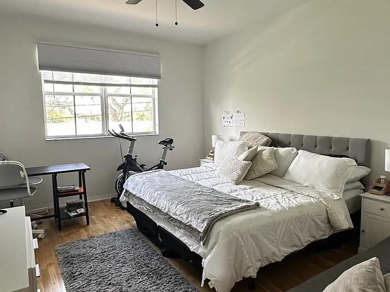 4965 Leeward Ln — Photo 16