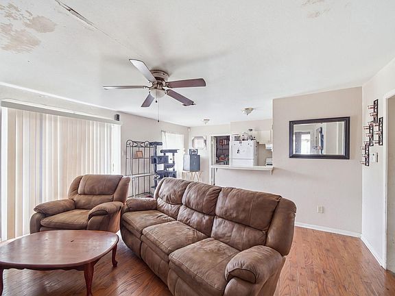 5th image of 10710 Segrest Dr