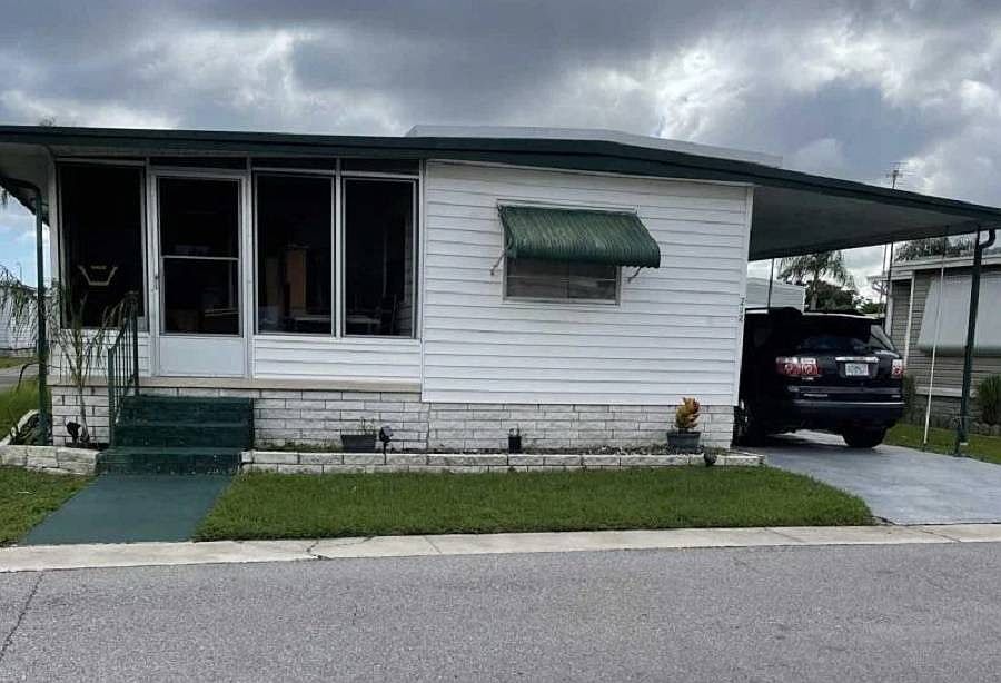 1st image of 2505 E Bay Dr #212