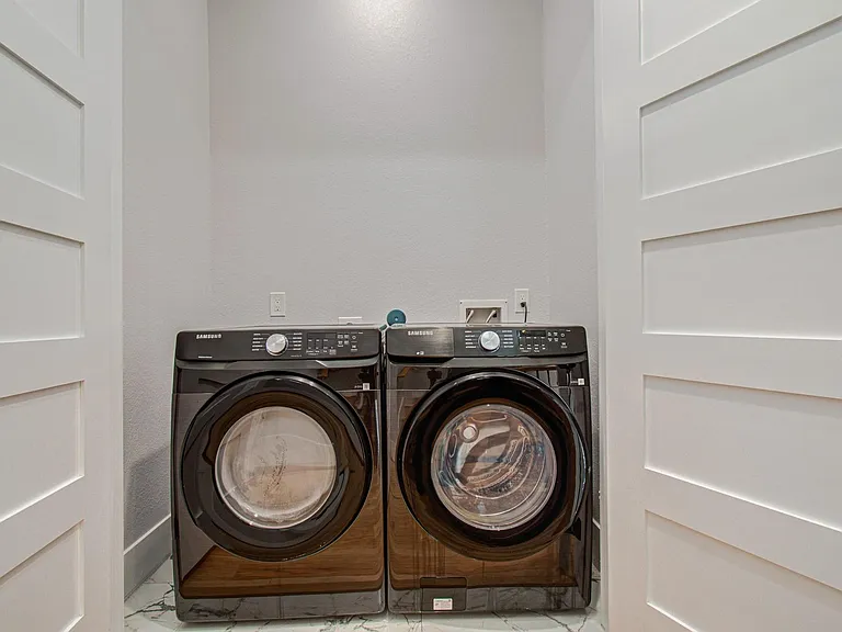 7016 Staffordshire Blvd #B — Photo 24