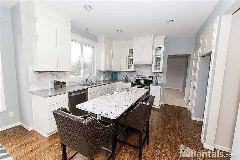 10888 War Admiral Dr — Photo 3