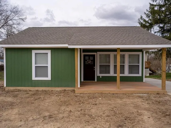 1004 Hanna Rd, Mansfield, OH 44906