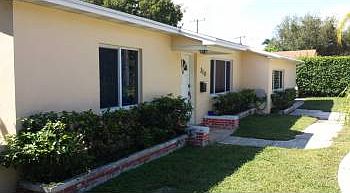 1st image of 310 Linda Ln