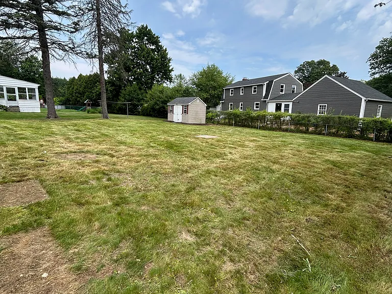 23 Day Ave — Photo 3