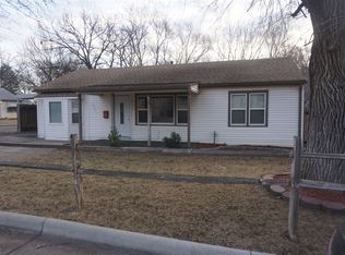 1322 N Pauline St, Augusta, KS 67010
