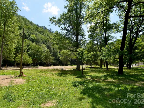 6780 Buck Creek Rd, Marion, NC 28752