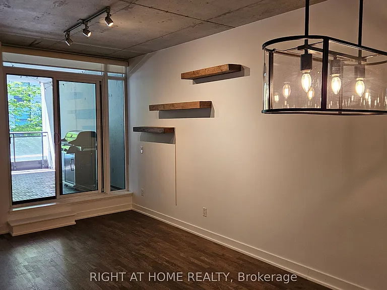 20 Gladstone Ave #216 — Photo 1