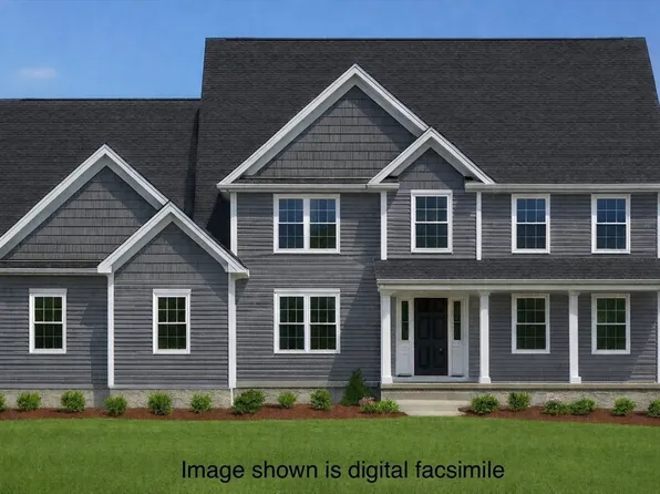 56 Daniel Rd, Derry, NH 03038