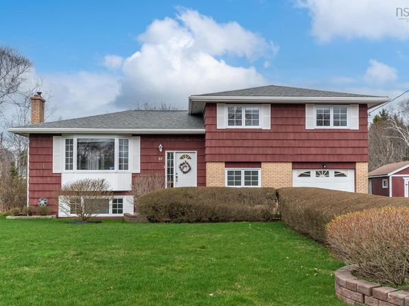 87 Riverwood Dr, Timberlea, NS B3T 1C7