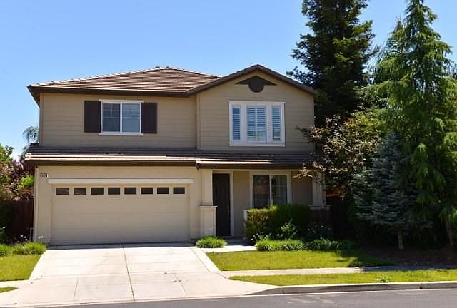 2nd image of 2424 Positano Ave