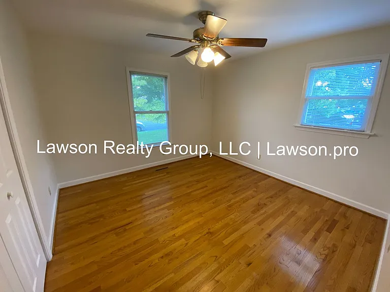 1013 Barrens Village Ln — Photo 34
