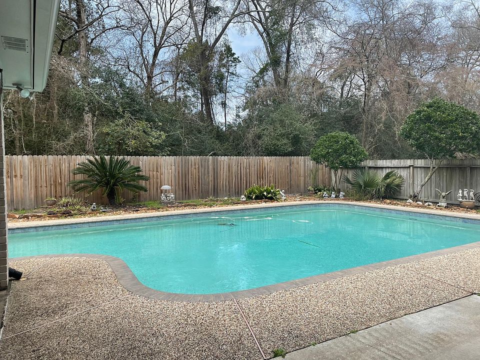 2nd image of 3207 Plaza Pines Dr