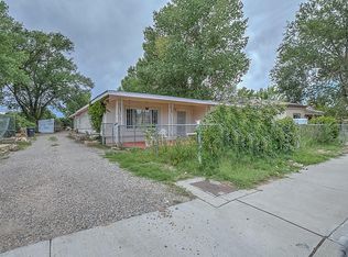 1910 Mae Ave SW, Albuquerque, NM 87105