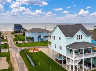 819 Eastview, Crystal Beach, TX 77650