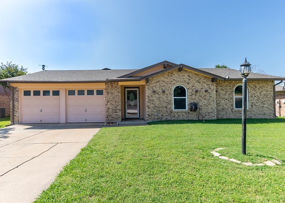 1st image of 4501 Mink Dr