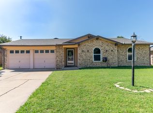 4501 Mink Dr, Haltom City, TX 76117