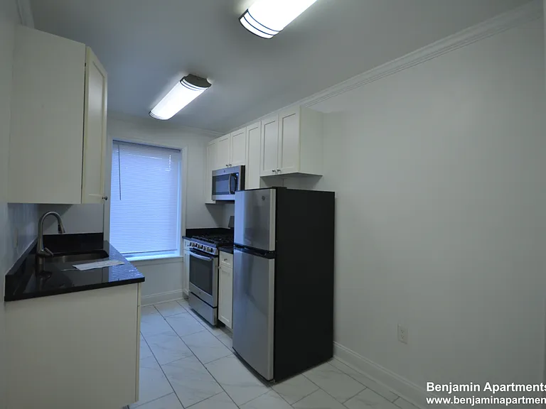 50 Alton Pl #1 — Photo 7