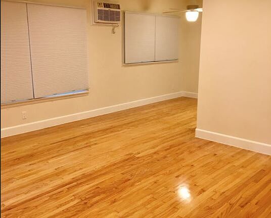 4th image of 1523 S Wooster St APT 2