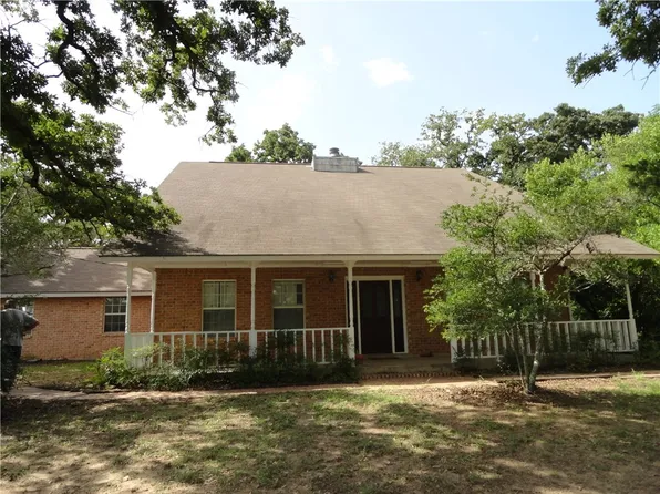 428 Gotier Trace Rd, Smithville, TX 78957