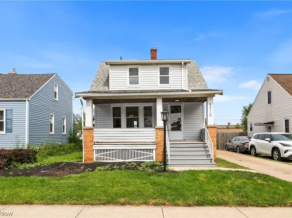 5710 Laverne Ave, Parma, OH 44129
