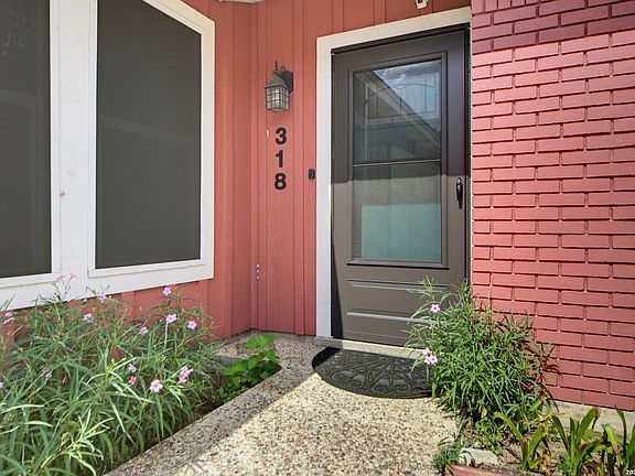 4th image of 318 DELANY ST