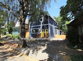 3223-3225 SE Taylor St, Portland, OR