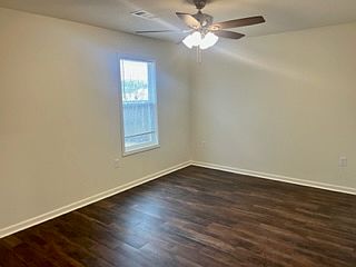 3rd image of 2408 Boydston St #B