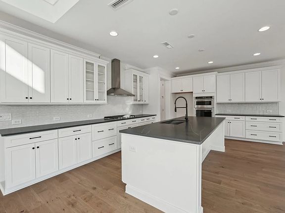 Homesite 29 Kitchen