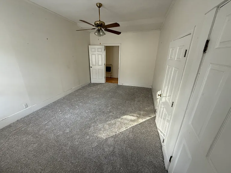 200 Cypress Ave — Photo 11
