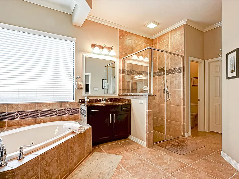 4311 Madera Creek Ln — Photo 30