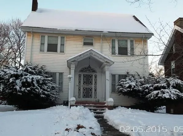 282 Crandall Ave, Youngstown, OH 44504