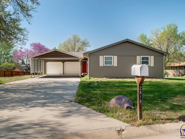 2616 SE 30th St, Topeka, KS 66605
