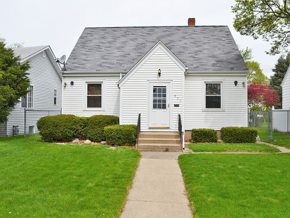 1st image of 851 W Park Dr